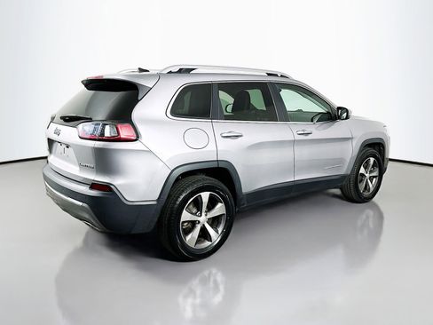 Used 2020 Jeep Cherokee Limited image 7