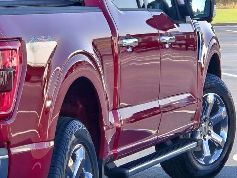 Used 2022 Ford F150 XLT w/ Equipment Group 302A High image 14