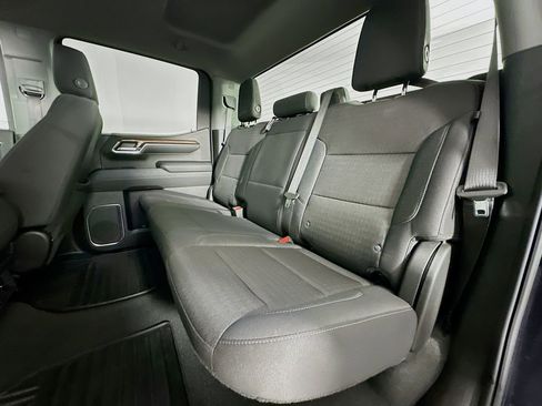 Used 2024 Chevrolet Silverado 1500 LT AWD/4WD image 25