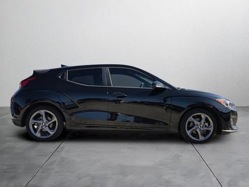 Used 2020 Hyundai Veloster 2.0 FWD image 5