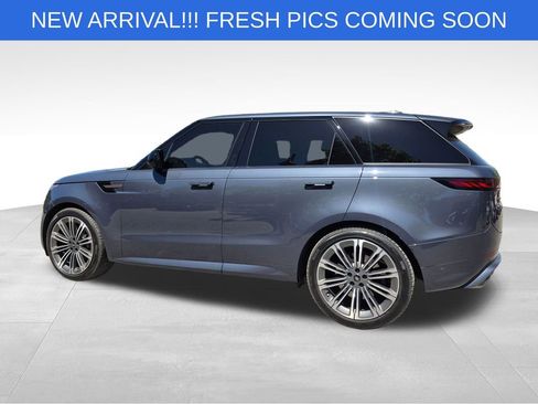 Used 2025 Land Rover Range Rover Sport Dynamic SE image 4