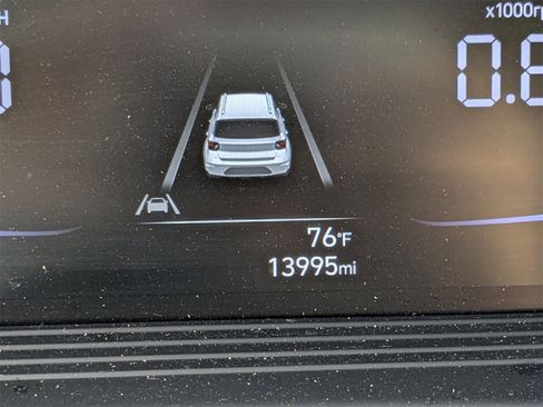 Certified 2024 Hyundai Venue Limited image 36