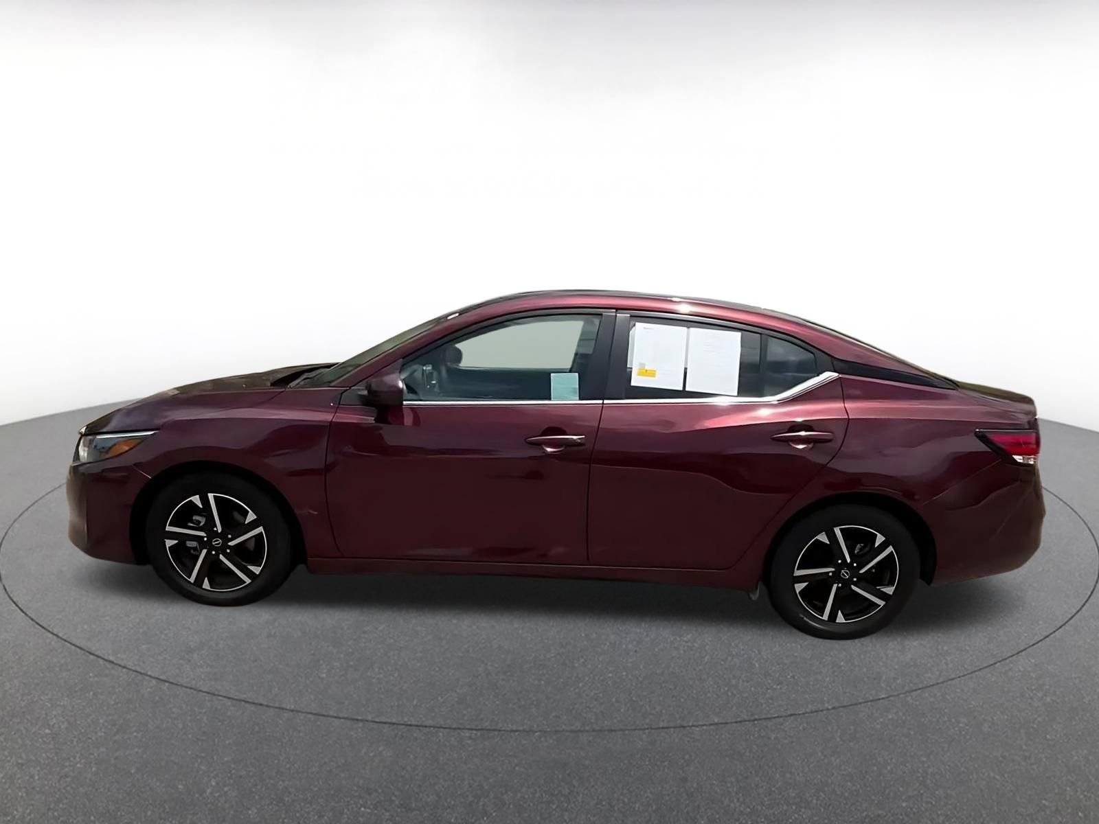 Used 2025 Nissan Sentra SV FWD image 7
