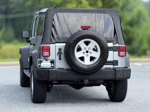 Used 2016 Jeep Wrangler Unlimited Sport w/ Quick Order Package 24S AWD/4WD image 5
