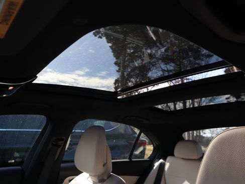 Used 2026 Mercedes-Benz C 300 Sedan image 13