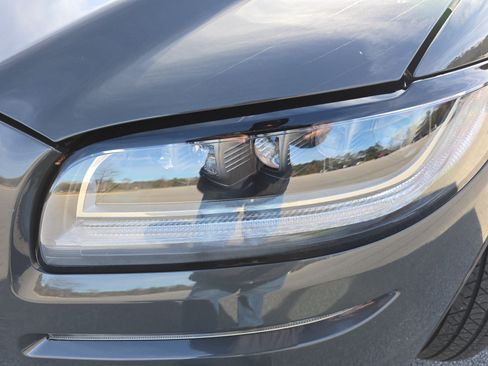 Certified 2023 Lincoln Nautilus Black Label w/ Class II Trailer Tow Package image 31