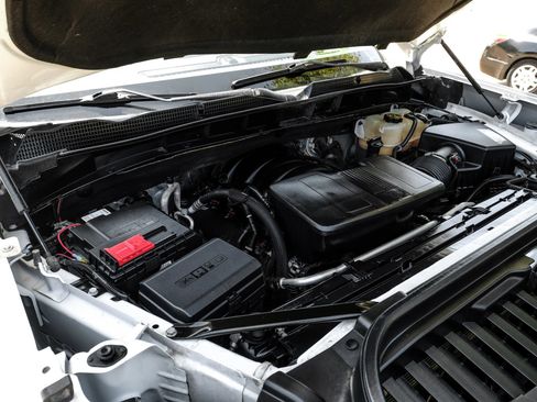 Used 2020 GMC Sierra 1500 SLT AWD/4WD image 60