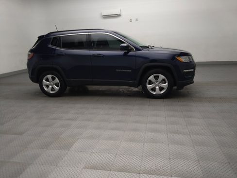 Used 2021 Jeep Compass Latitude FWD image 11