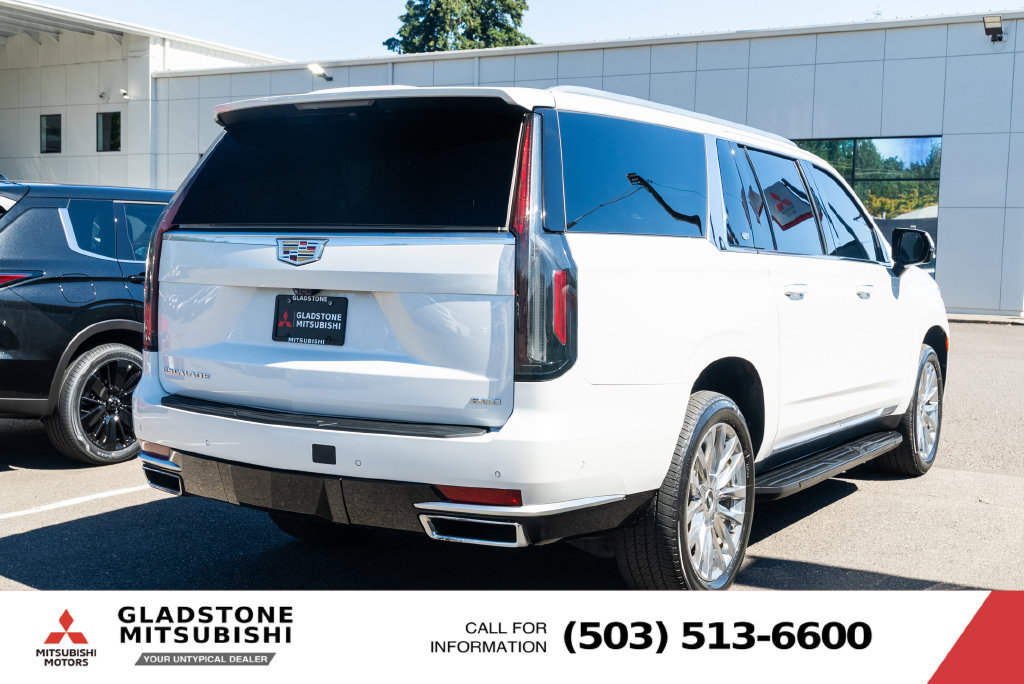 Used 2021 Cadillac Escalade ESV Premium Luxury w/ Performance Package AWD/4WD image 7
