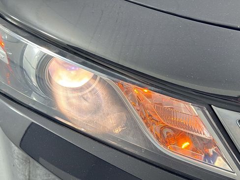 Used 2018 Chevrolet Impala LT image 36