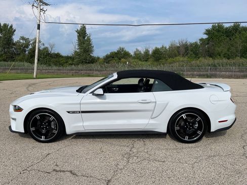 Used 2021 Ford Mustang GT Premium w/ California Special Package RWD image 29