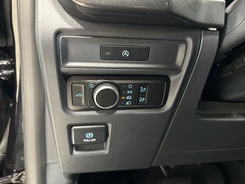 Used 2025 Ford F150 STX image 11