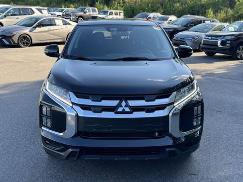 Used 2024 Mitsubishi Outlander Sport SE AWD/4WD image 2