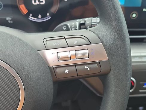 New 2027 Hyundai Kona SE FWD image 25