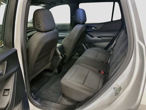 Used 2025 Chevrolet Equinox LT AWD/4WD image 29