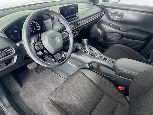 Used 2024 Honda HR-V Sport image 9