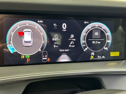 New 2026 Volkswagen Tiguan SE R-Line AWD/4WD image 23