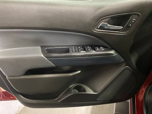 Used 2016 Chevrolet Colorado Z71 AWD/4WD image 8