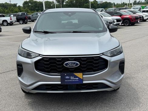 Certified 2024 Ford Escape ST-Line AWD/4WD image 9
