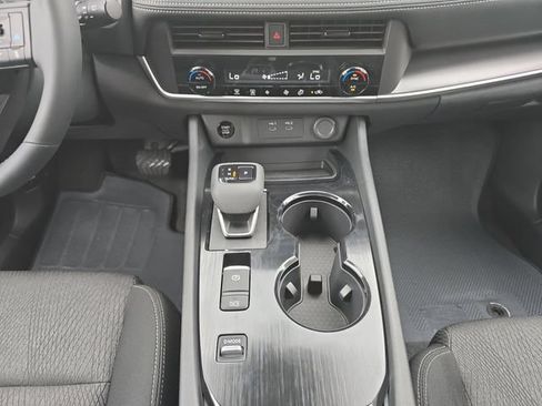 New 2026 Nissan Rogue SV FWD image 3