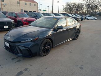 Used 2025 Toyota Camry SE video 1