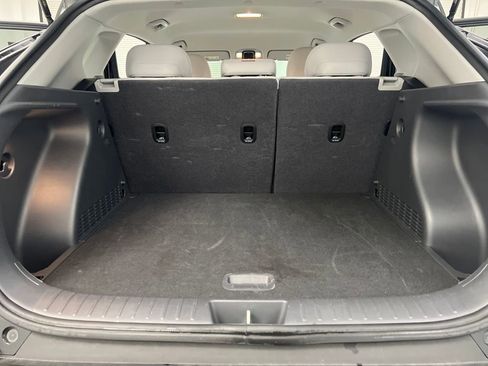 Used 2025 Hyundai Kona SEL FWD image 29