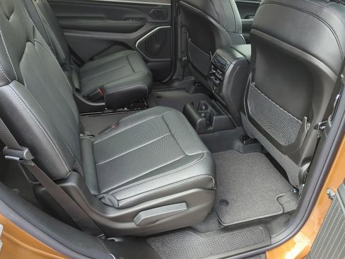 New 2026 Jeep Grand Cherokee L Limited AWD/4WD image 45