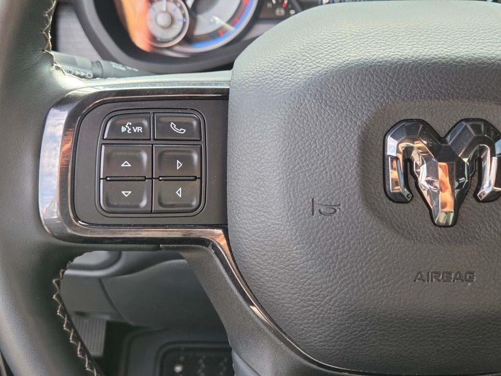 Used 2022 RAM 3500 Limited AWD/4WD image 25
