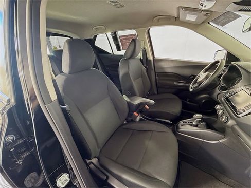 Certified 2025 Nissan Kicks Play S image 23