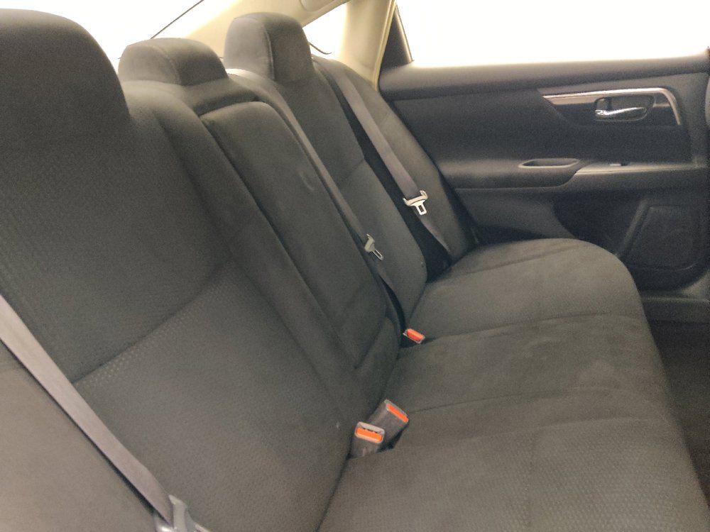 Used 2014 Nissan Altima 2.5 S FWD image 19