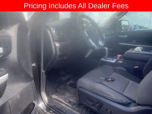 Used 2017 Toyota Tundra SR5 w/ TRD Off Road Package AWD/4WD image 6
