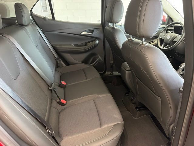 Used 2024 Buick Encore GX Preferred FWD image 8