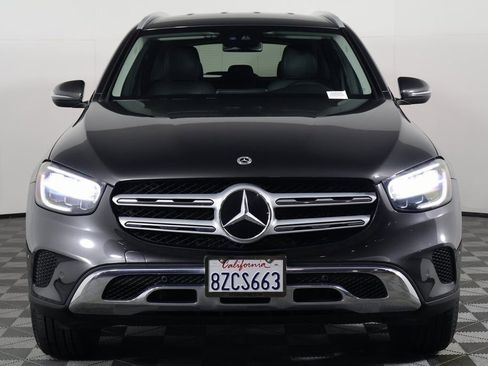 Certified 2022 Mercedes-Benz GLC 300 image 2