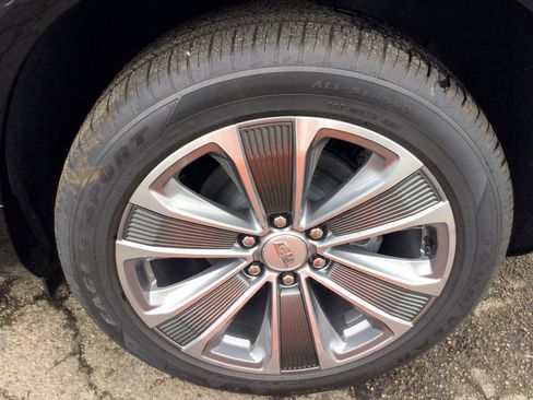 New 2026 Cadillac Vistiq Luxury image 22