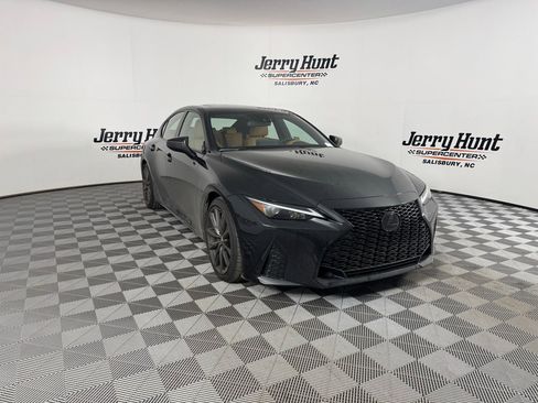 Used 2025 Lexus IS 350 F Sport image 8