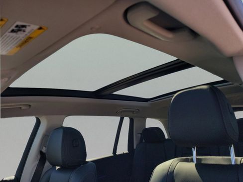 New 2026 Mercedes-Benz GLS 450 4MATIC image 27