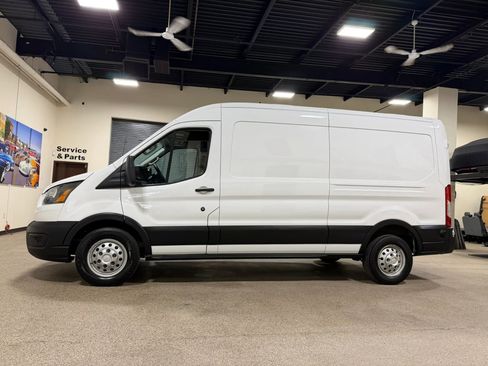 Used 2020 Ford Transit 250 Medium Roof AWD w/ Interior Upgrade Package image 9