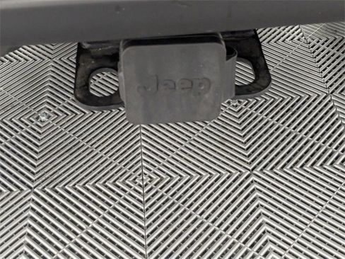 Used 2024 Jeep Wrangler Sahara w/ Technology Group image 30