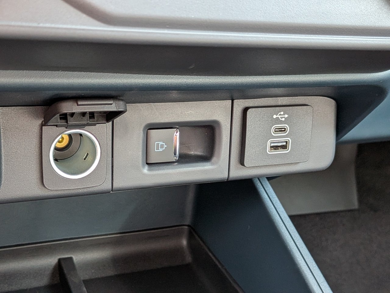 New 2026 Ford Maverick Tremor AWD/4WD image 28