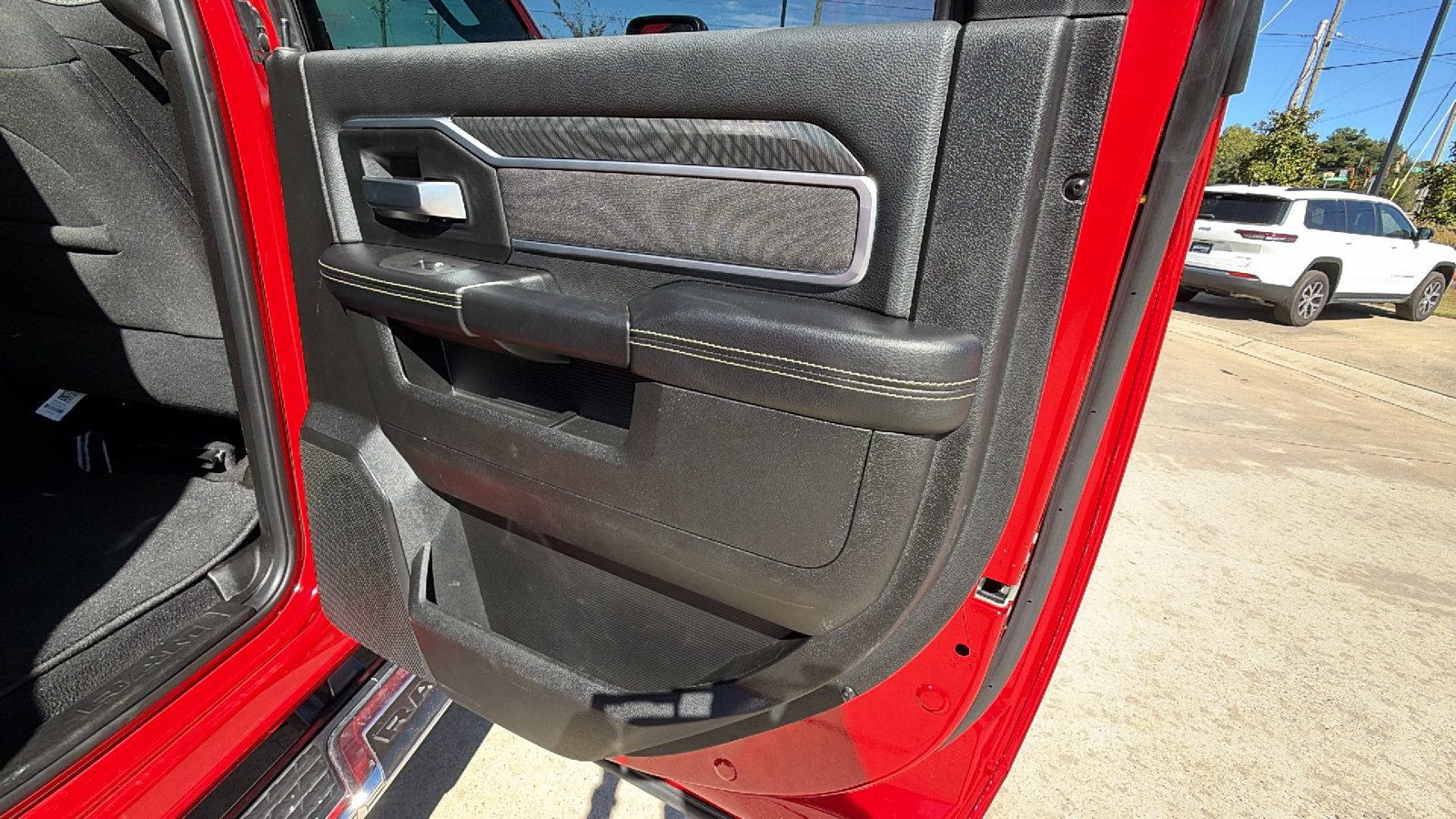 Used 2026 RAM 2500 Big Horn AWD/4WD image 18