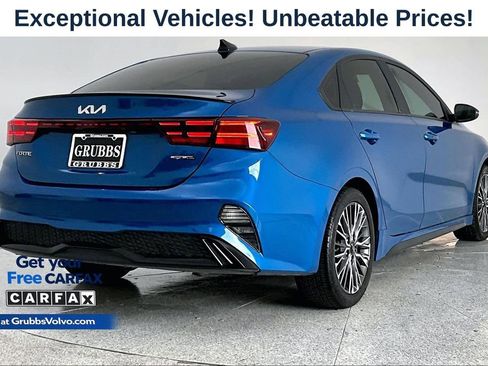 Used 2023 Kia Forte GT-Line w/ GT-Line Premium Package FWD image 2