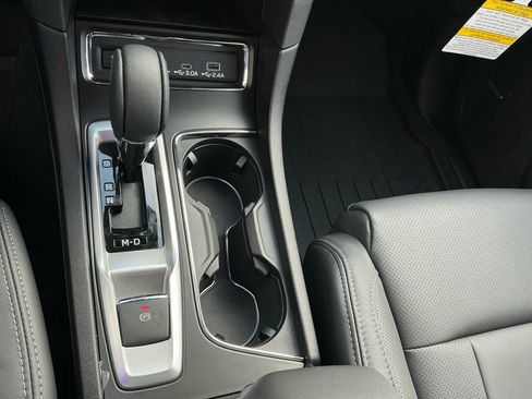 New 2026 Subaru Ascent Limited image 14