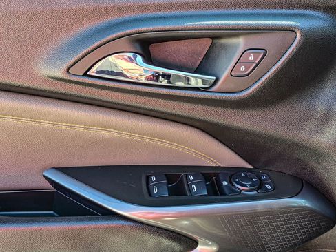 Certified 2025 Chevrolet Trax ACTIV w/ Sunroof Package image 14