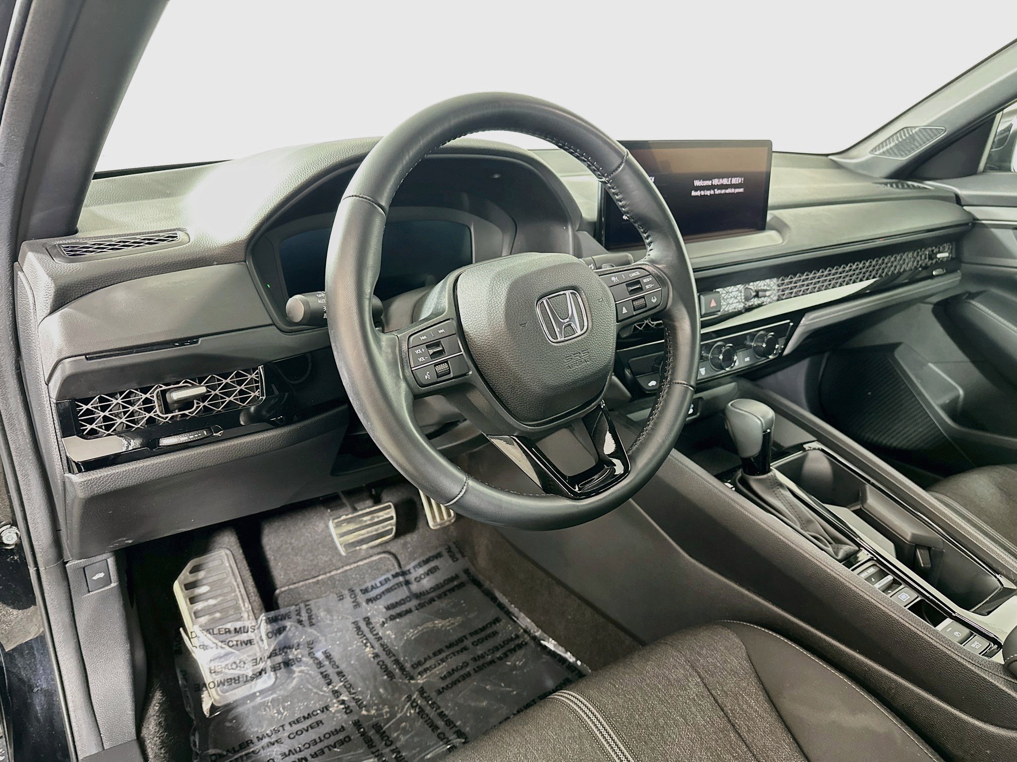 Used 2024 Honda Accord Sport image 9