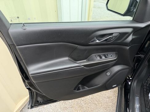 Used 2018 GMC Acadia SLT image 9