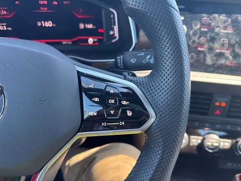 Used 2024 Volkswagen Jetta GLI Autobahn w/ GLI Black Package image 21