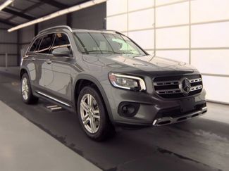 Used 2020 Mercedes-Benz GLB 250 w/ Premium Package video 2