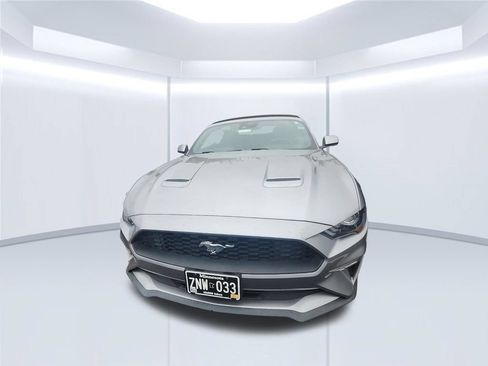 Used 2022 Ford Mustang Premium RWD image 7