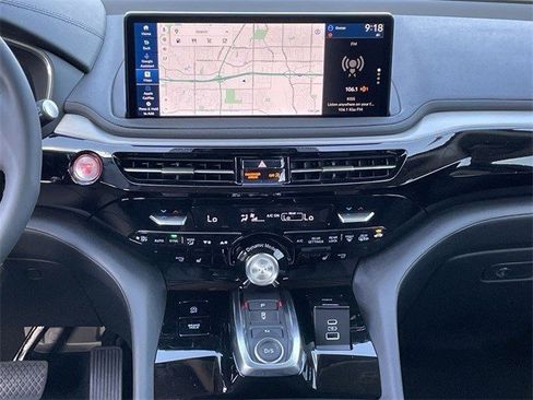 Certified 2025 Acura MDX FWD image 13
