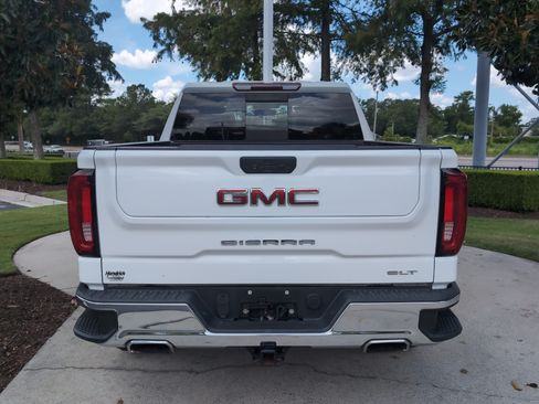 Used 2019 GMC Sierra 1500 SLT w/ SLT Premium Package AWD/4WD image 9